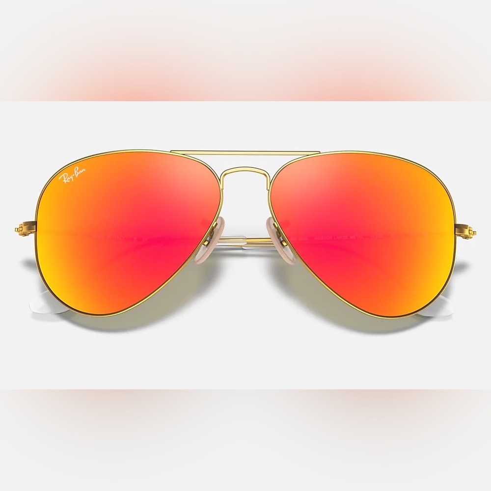 Ray-Ban Polarized Flash Lens Aviators